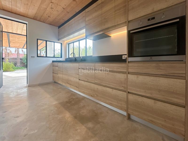 Foto ad72ef62-3cc2-49bf-989f-c826503e11b3. Chalet with parking pool in La Font-Mezquitas San Juan de Alicante