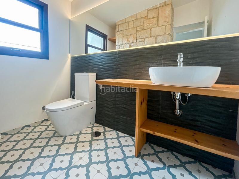 Foto 5dd143a0-008c-42f5-8ff9-81b44e077c16. Xalet amb aparcament piscina a La Font-Mezquitas San Juan de Alicante