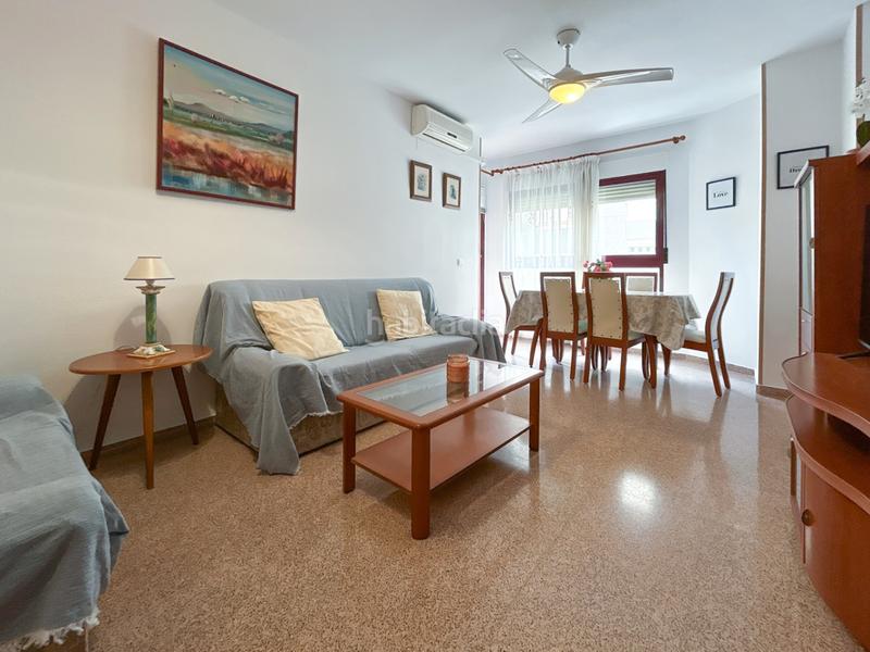 Foto 28bc53e8-3423-4e98-8b49-a77a9e9ed8ac. Miete appartement mit parking in Campello Playa Campello (el)