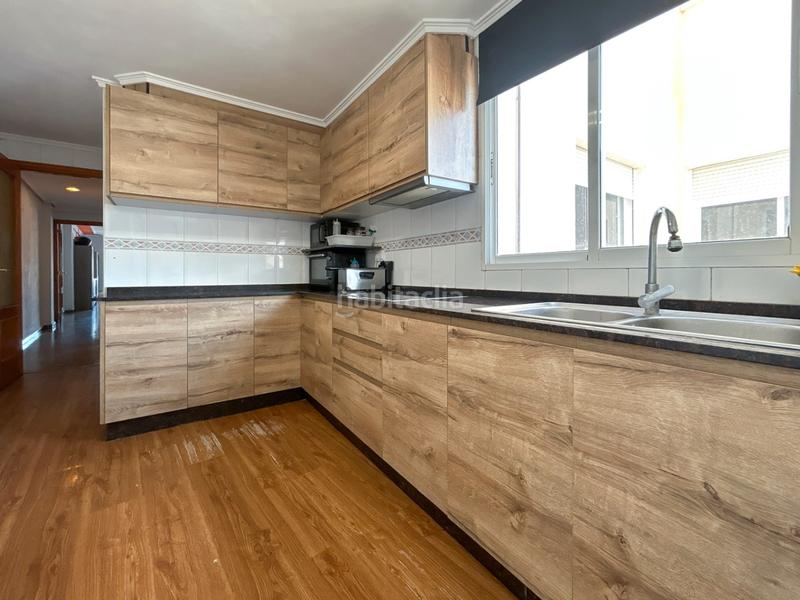 Foto 735c06a8-b2ce-40fe-8ecf-bcac53479a92. Appartement avec parking dans Centro Mutxamel