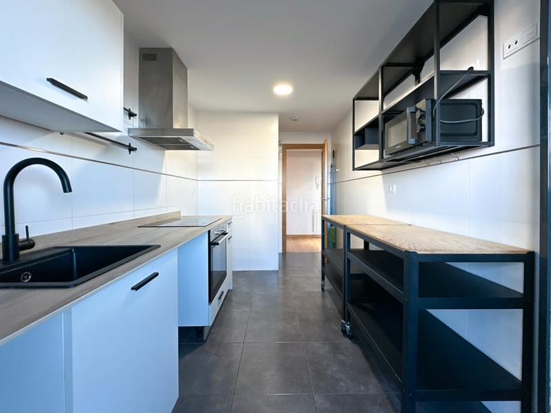 Foto 927fc52f-f1f0-4c2e-aaf1-94b50ffc1776. Apartamento en Campello Pueblo Campello (el)