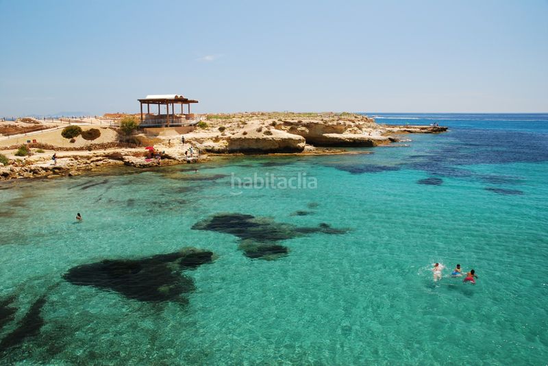 Foto d43aa2c6-3f8f-4ad6-bb61-96c0174b38ed. Apartament amb aparcament a Campello Pueblo Campello (el)