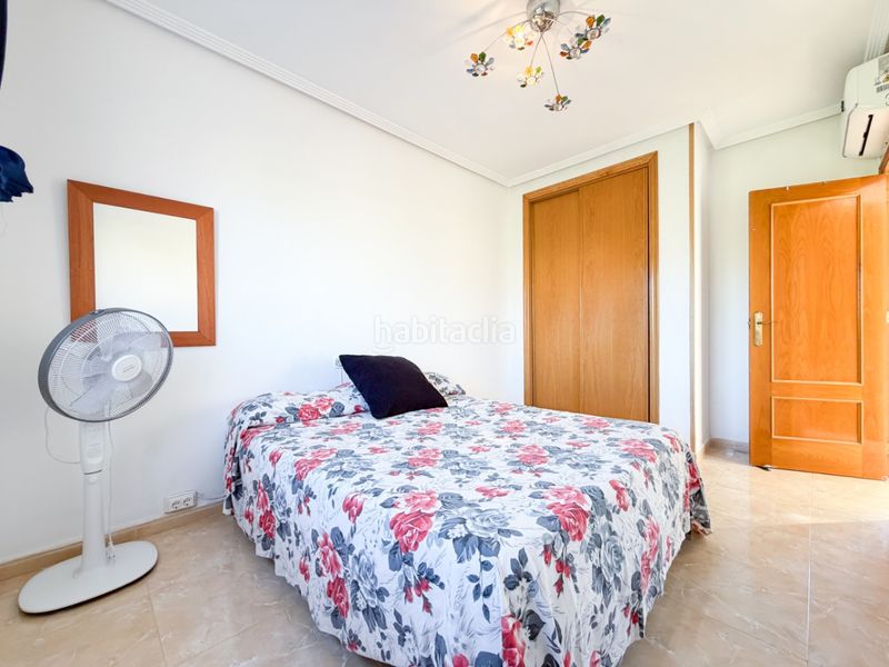 Foto 05ce7a9d-d639-4d02-b925-e4bbcd59f429. Casa amb aparcament piscina a Bonalba-Cotoveta Mutxamel