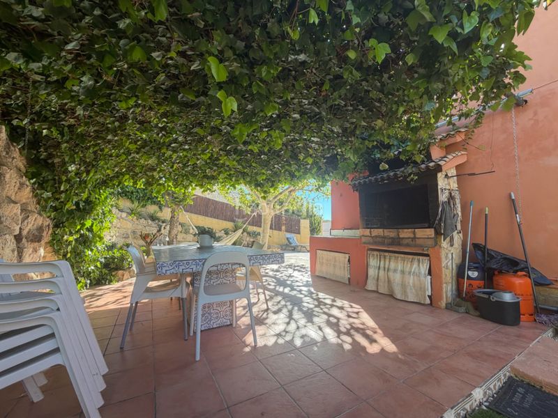 Foto 92b39644-eb70-49e2-9228-b8dfebf3b985. Casa amb aparcament piscina a Bonalba-Cotoveta Mutxamel