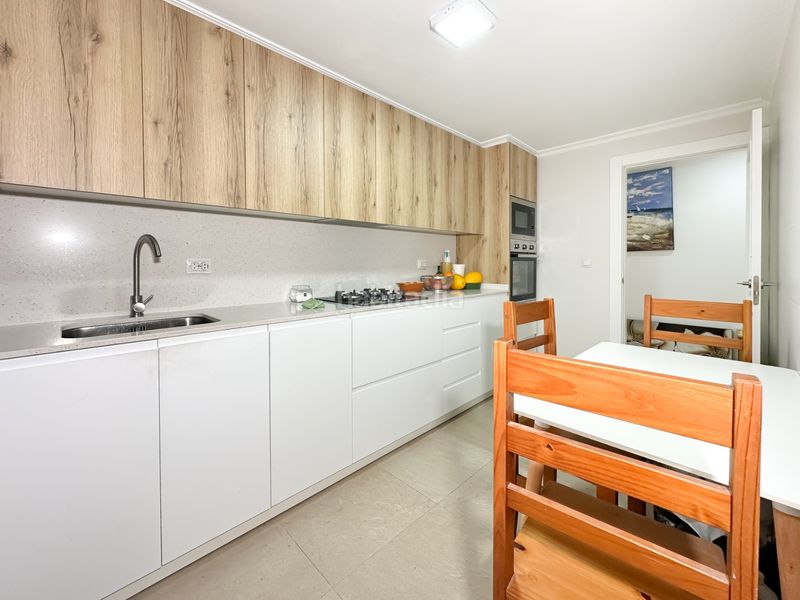 Foto 63e5ab98-fda8-4812-847a-d7de0a9e26af. Apartament amb aparcament a Campello Pueblo Campello (el)