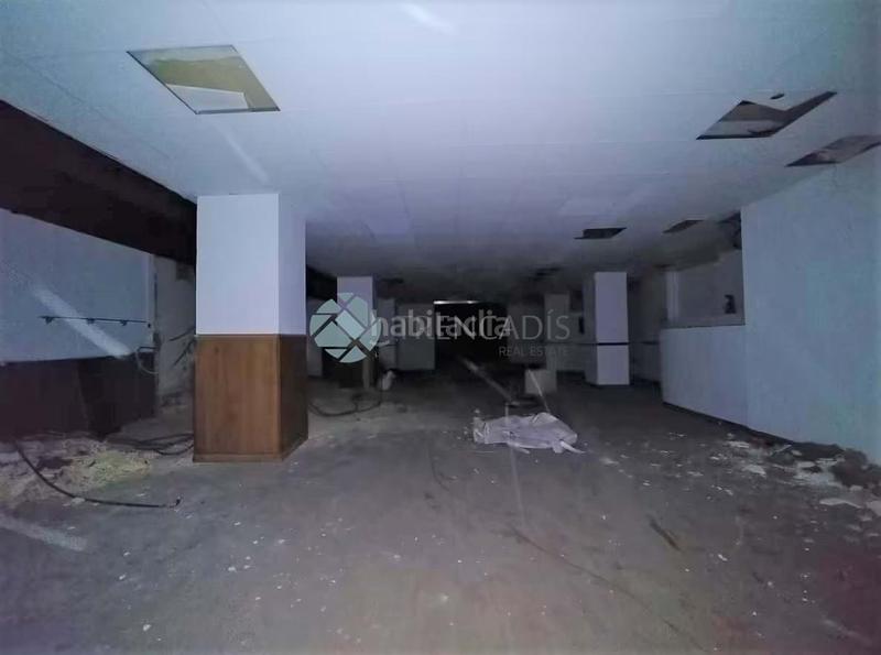 Foto 4b175e64-14e8-4b82-aba7-0e90e5f9c801. Local comercial en Cardenal Benlloch Mislata