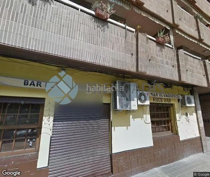 Foto b045c0f0-51e5-4ae0-a45f-f2a97a4eecb2. Local comercial en Cardenal Benlloch Mislata