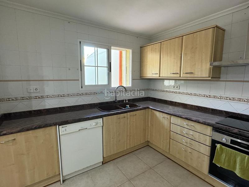 Foto 2356623d-94de-4903-a3ad-455d1dea1c95. Alquiler chalet en Riba - roja de Túria