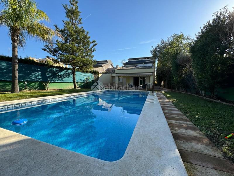 Foto 27b7f430-5771-42d1-ae93-281bbe8b3b2f. Alquiler chalet en Riba - roja de Túria