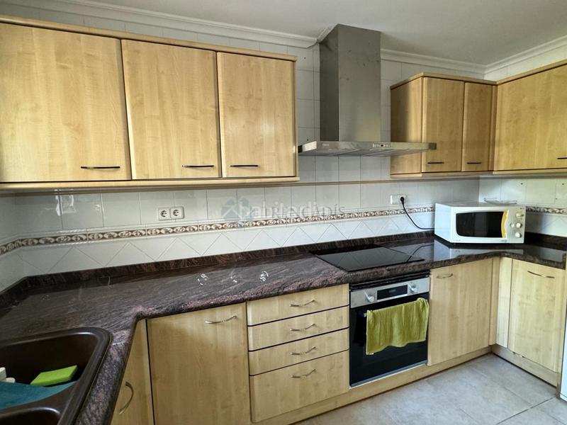 Foto dee84aa3-52f2-46e4-80b0-2a25be09a71f. Alquiler chalet en Riba - roja de Túria