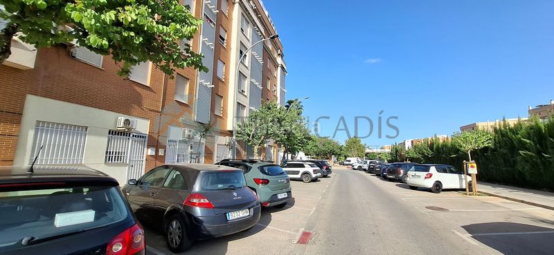 Foto 803cd288-c1b1-40c1-bef4-46a29fa62f67. Pis a Aldaia