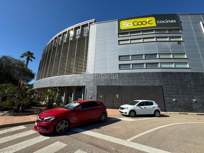 Foto e6e6cd95-cb4f-477b-998d-0a068482f45e. Local comercial a Aldaia