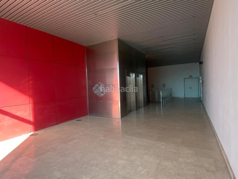 Foto 2e193f65-15e0-4040-aae1-fe5dfe8640cf. Local commercial dans Aldaia