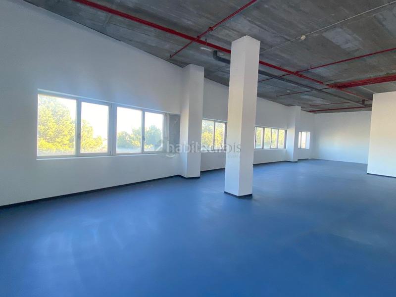 Foto bfd350de-54fe-4a9c-95d0-5368bbe1eb9a. Local commercial dans Aldaia