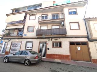 Pis  C/ virgen n  esc  pl  pt c
sangonera la verde