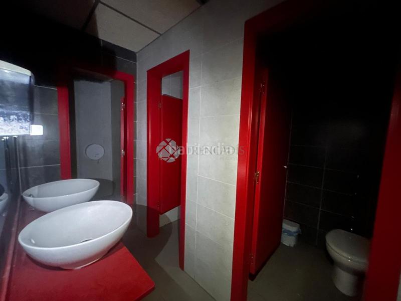 Foto aca303e2-e05a-4d56-a85d-a4f0ba04faa4. Local comercial a Camino de Onda-Salesianos Burriana