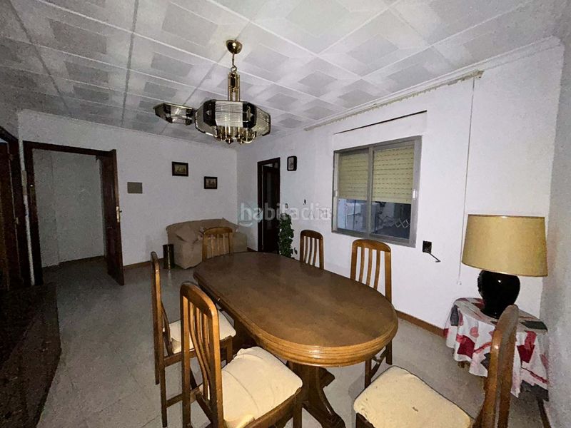 Foto 8f73f7df-48e5-40f8-92e7-948383da9b94. Casa adossada amb aparcament a Navarrés