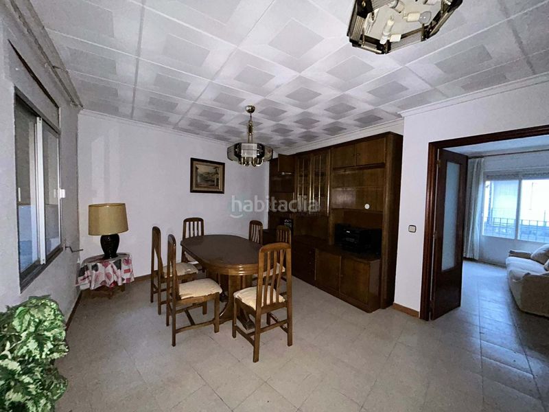 Foto a69d0b02-dc46-4bea-a5d7-7b9d8ee6e7f4. Casa adossada amb aparcament a Navarrés