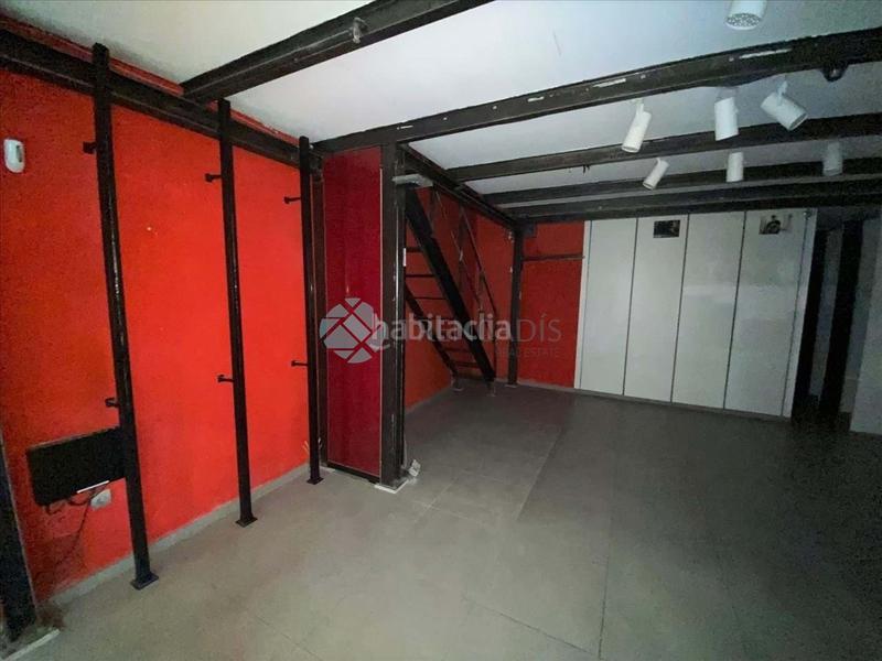 Foto c497941c-f3e0-4b82-b066-4391658a1b67. Local comercial a Barrio de Campanar Valencia