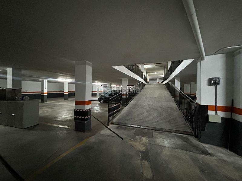 Foto 7f1c5e2a-130b-4524-bfaf-6d3bfcb07544. Parking coche en Chilches