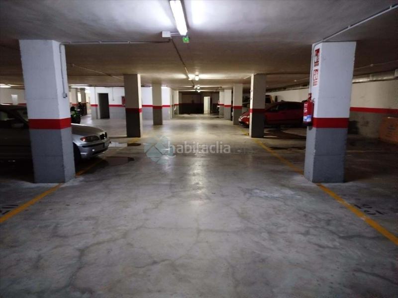 Foto 442d614f-f420-4206-8c77-94ee7040edb6. Parking coche en Enguera