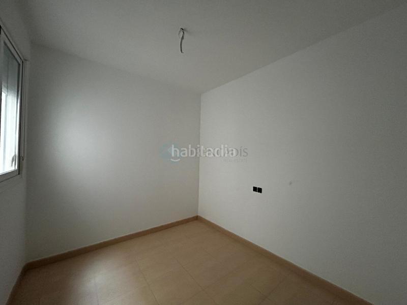 Foto 4f8f58e3-5e43-4bda-a82f-dee0fa8a7b3b. Edificio en Vall d´Uixó (la)