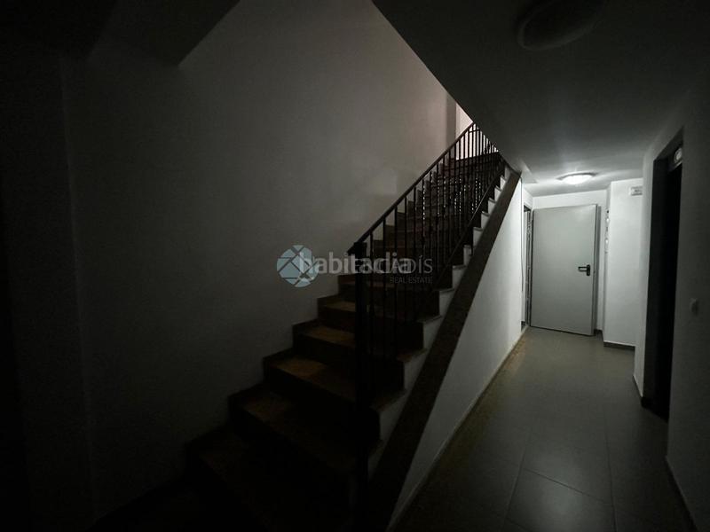 Foto aeca2484-cfe0-4883-9af2-d1a2bc2f78f6. Edificio en Vall d´Uixó (la)
