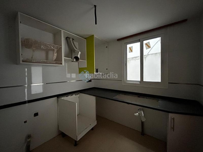 Foto 79386356-e2cc-48d4-bd5e-9cdc7ae07cc9. Gebäude in Vall d´Uixó (la)