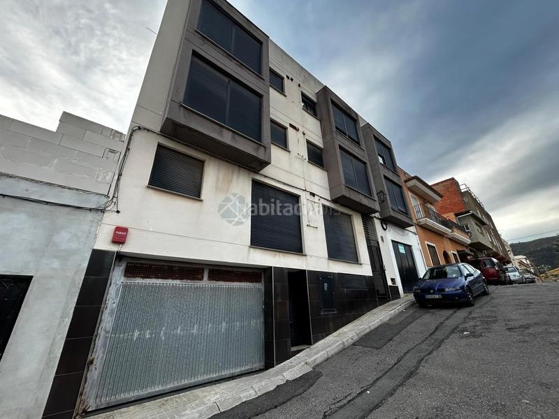 Foto d198d8ef-873a-4c3f-95fc-11672fcf712b. Gebäude in Vall d´Uixó (la)