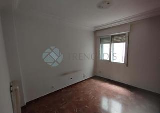 Pis  Av. los angeles n  pl  pt a. Piso de 67 m para actualizar a la venta en el municipio de getaf