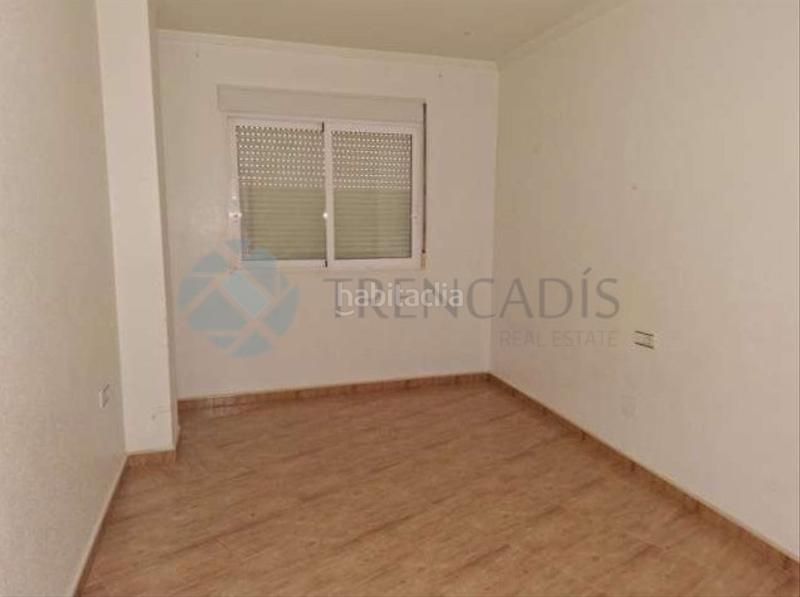 Foto f7fc8e33-9176-4f64-830f-70628472494e. Appartamento in Fortuna