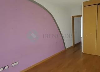 Pis  Cm bajo los nuevos  bl: es: pl: pt:  recas (toledo). Vivienda de 62 m a la venta en el municipio de recas, toledo.la