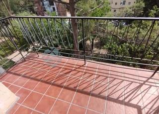 Piso en CL SOLEDAD CAZORLA  Es: Pl: Pt:IZ  MADRID (MADRID)