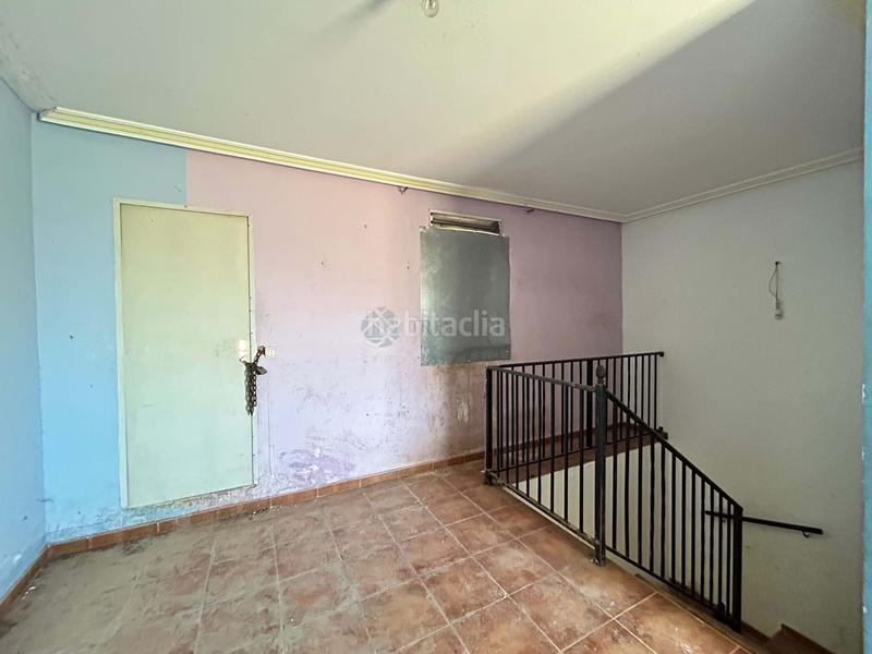 Foto df1be923-7a7b-4367-98a4-d81a84dd3951. Casa aparellada a Casco Antiguo Llíria