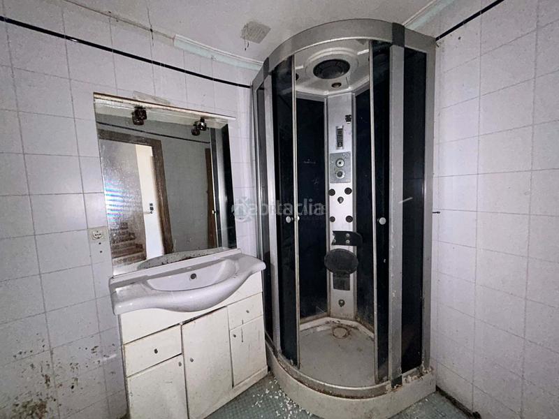 Foto e7557b72-3b59-405d-ae39-b25c0cf56e92. Casa aparellada a Casco Antiguo Llíria