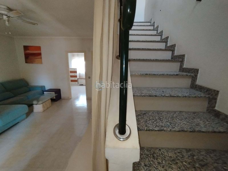 Foto 5ac5ea75-105f-41c0-9036-a1ca3d7b827d. Casa aparellada a Benijófar
