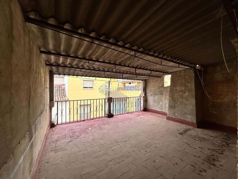 Foto 23130adb-75c7-443e-9ce1-40fec5b8c938. Casa pareada en Alcúdia de Crespins (l´)