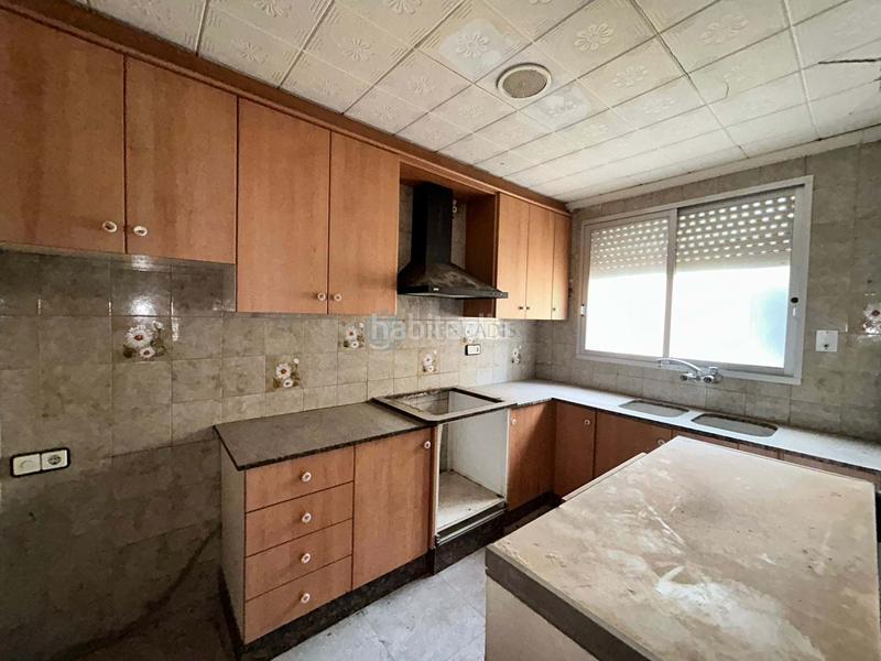 Foto 3c24cc80-a356-4d3b-85aa-2b34f0e7a757. Casa pareada en Alcúdia de Crespins (l´)