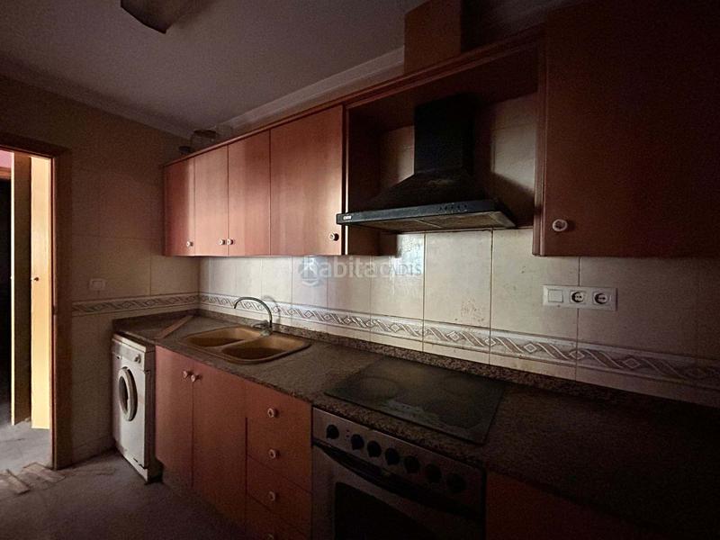 Foto a6817fde-6684-4691-b23b-a0518cfd8861. Casa pareada en Alcúdia de Crespins (l´)