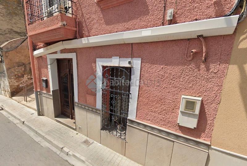 Foto e85b11fb-27c8-4375-bf02-12ba988fcd05. Casa aparellada a Casco Antiguo Llíria