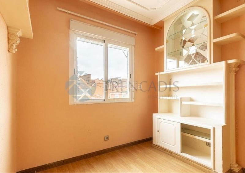 Foto d70e3709-c25d-4031-9001-9b19736e1d2d. Pis a Palomeras Bajas Madrid