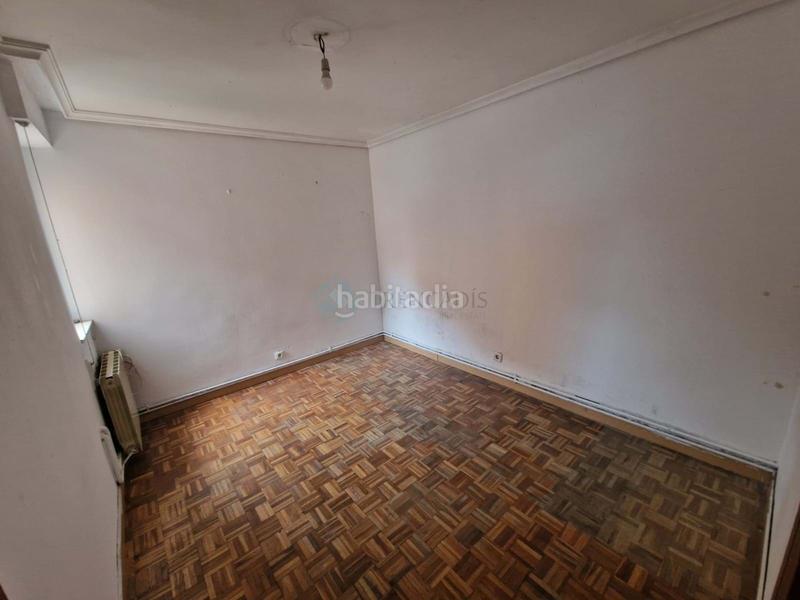 Foto 7ec7b914-c2a9-4e42-9534-8f893bc1f6be. Pis a Almendrales Madrid