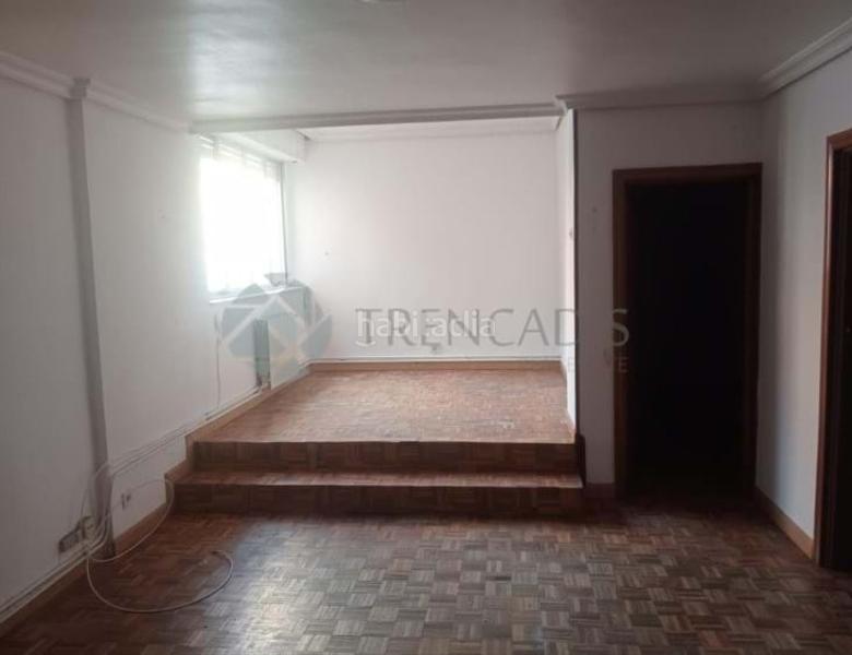 Foto a6f42432-2765-47c8-9fb4-3c45389ac38f. Pis a Almendrales Madrid