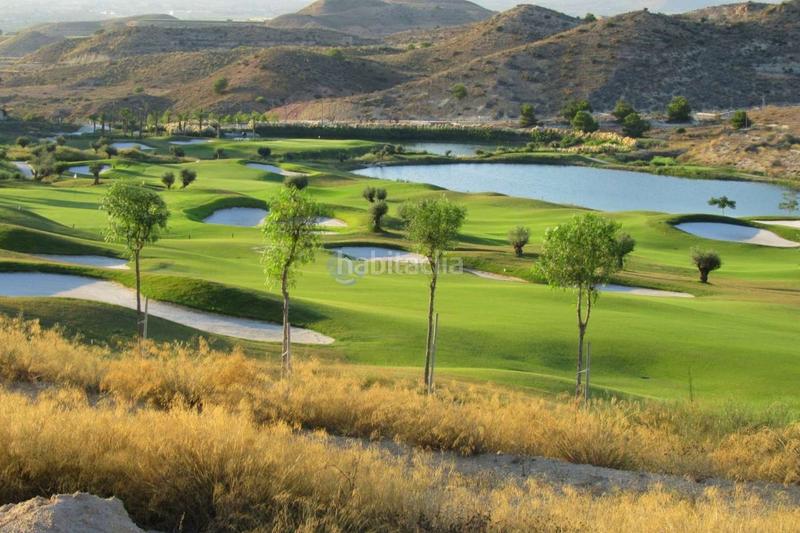 Foto 3fffe6b3-9a3c-4e7e-a42a-10b077fdf963. Edificio en Monforte del Cid