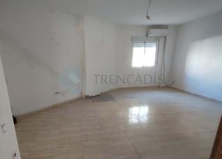 Appartement  Juan pablo ii. Oportunidad !piso de 93 m para reformar a la venta en el municip
