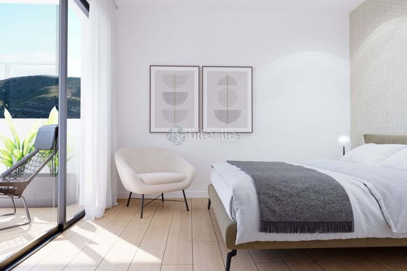 Foto 51a2b561-0a72-44f1-88e1-2e81f5e7ef03. Pis a Monforte del Cid