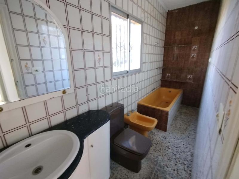 Foto 3cebca24-034b-43a5-94a3-08b35946ed45. Xalet a Vilamarxant