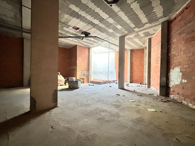 Foto 6daa7a2b-7179-40dd-bbff-3a1ad9a32813. Local commercial dans La Petxina Valencia