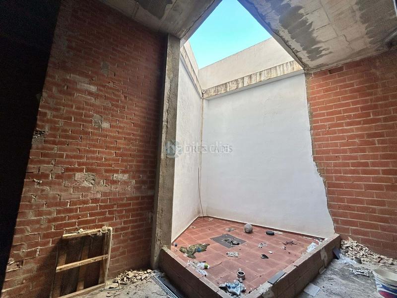 Foto 715e53e8-61e3-4673-a158-8fb397606bf2. Local commercial dans La Petxina Valencia