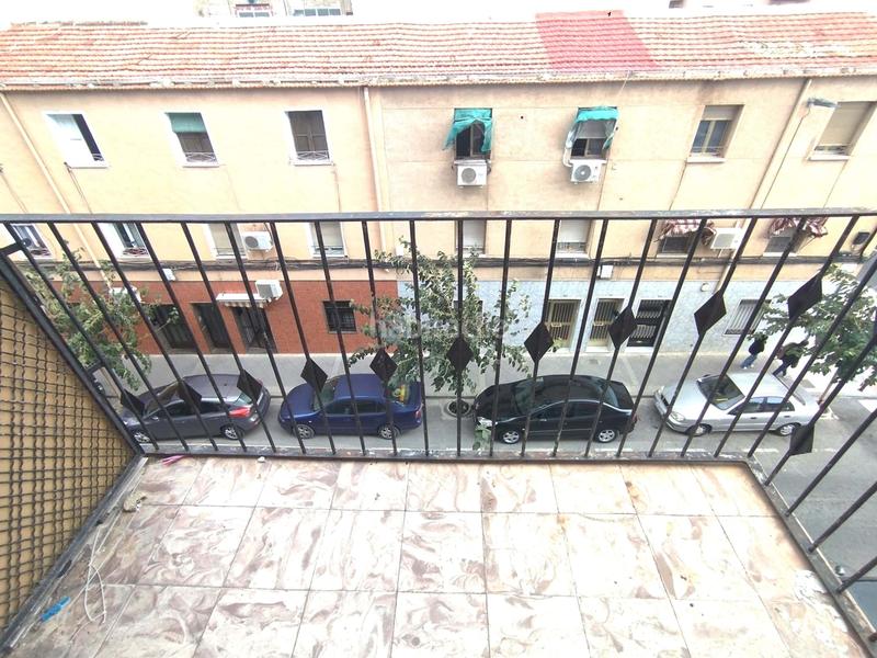 Foto f67f54a4-4cac-42eb-9fae-d2877fad6730. Flat in Carrús Este Elche / Elx